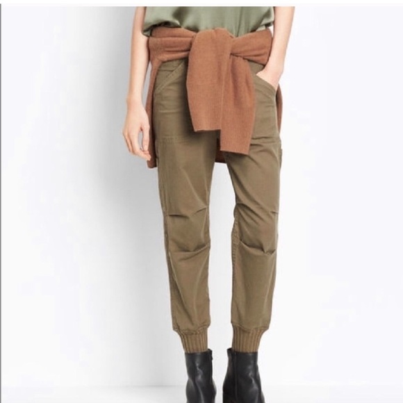 Vince SZ 12, slouch military cargo jogger pants. - Picture 3 of 13